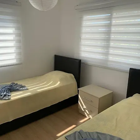 Merkezdeki Eviniz Kyrenia  Exterior photo
